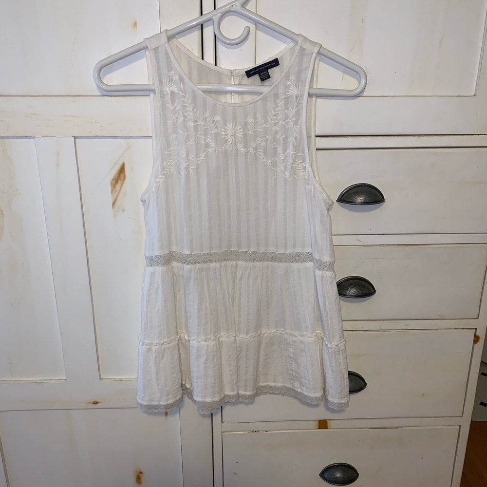 Embroidered Tank - Picture 2 of 5